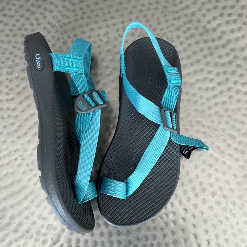Nwot Chaco Bodhi Toe Loop Sandal - image 2